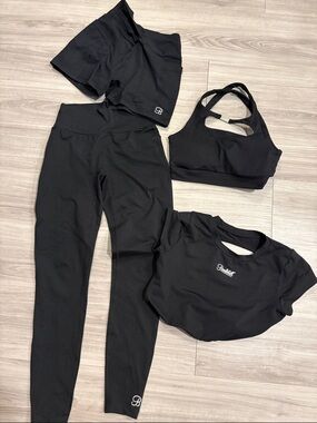 Bombshell sportswear 4 piece set black